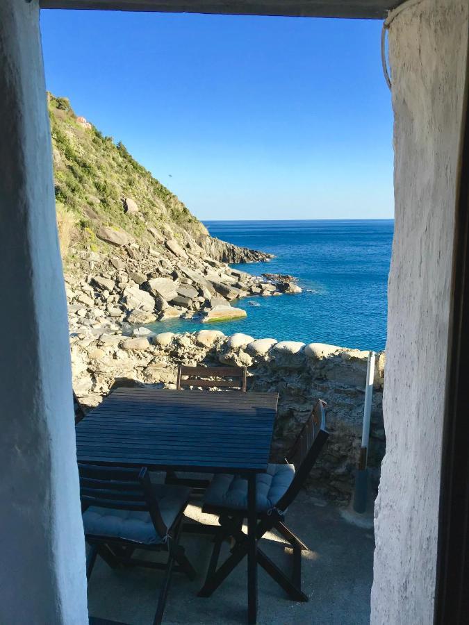 La Marina Tower Apartment With Private Sea View Terrace Vernazza Exterior photo