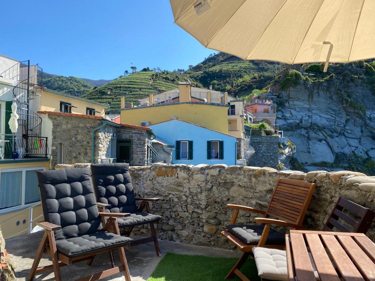 La Marina Tower Apartment With Private Sea View Terrace Vernazza Exterior photo